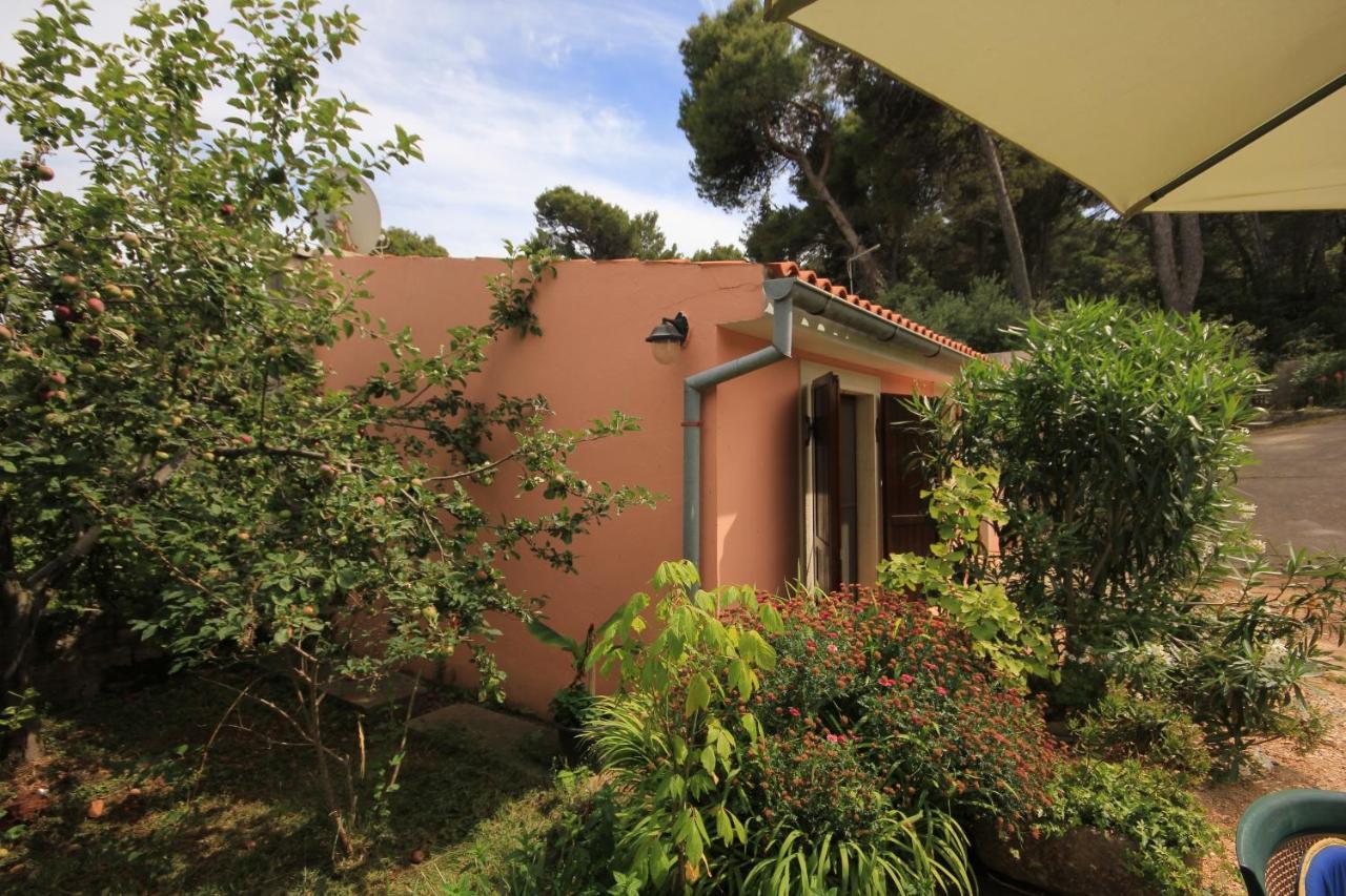 Apartments With A Parking Space Veli Losinj, Losinj - 8029 ภายนอก รูปภาพ